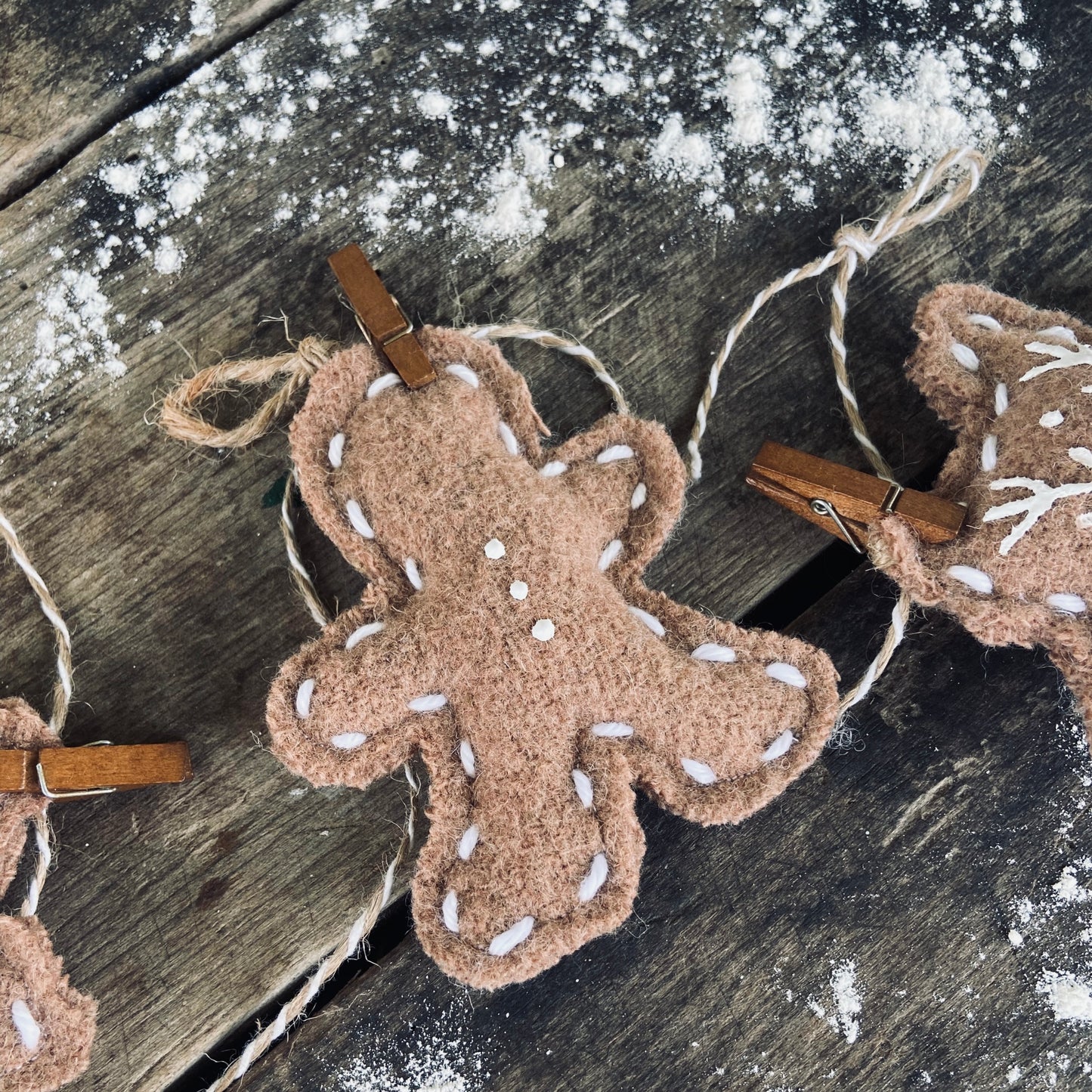 Gingerbread Cookies Garland-4 foot