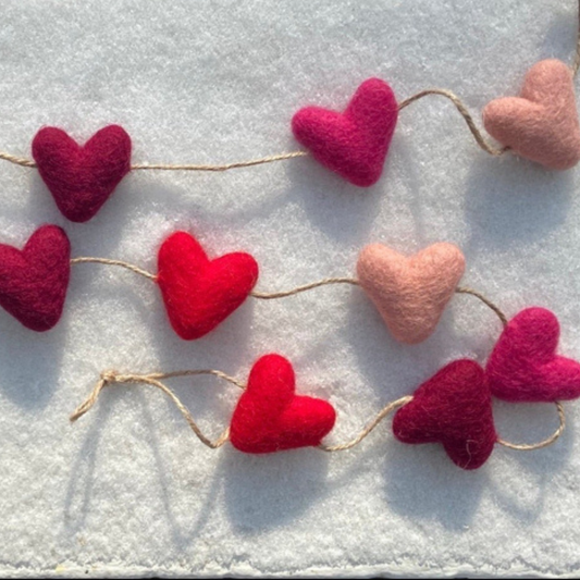 Shades of Pink Felted Wool Hearts Garland-4-foot Valentine Day Decor