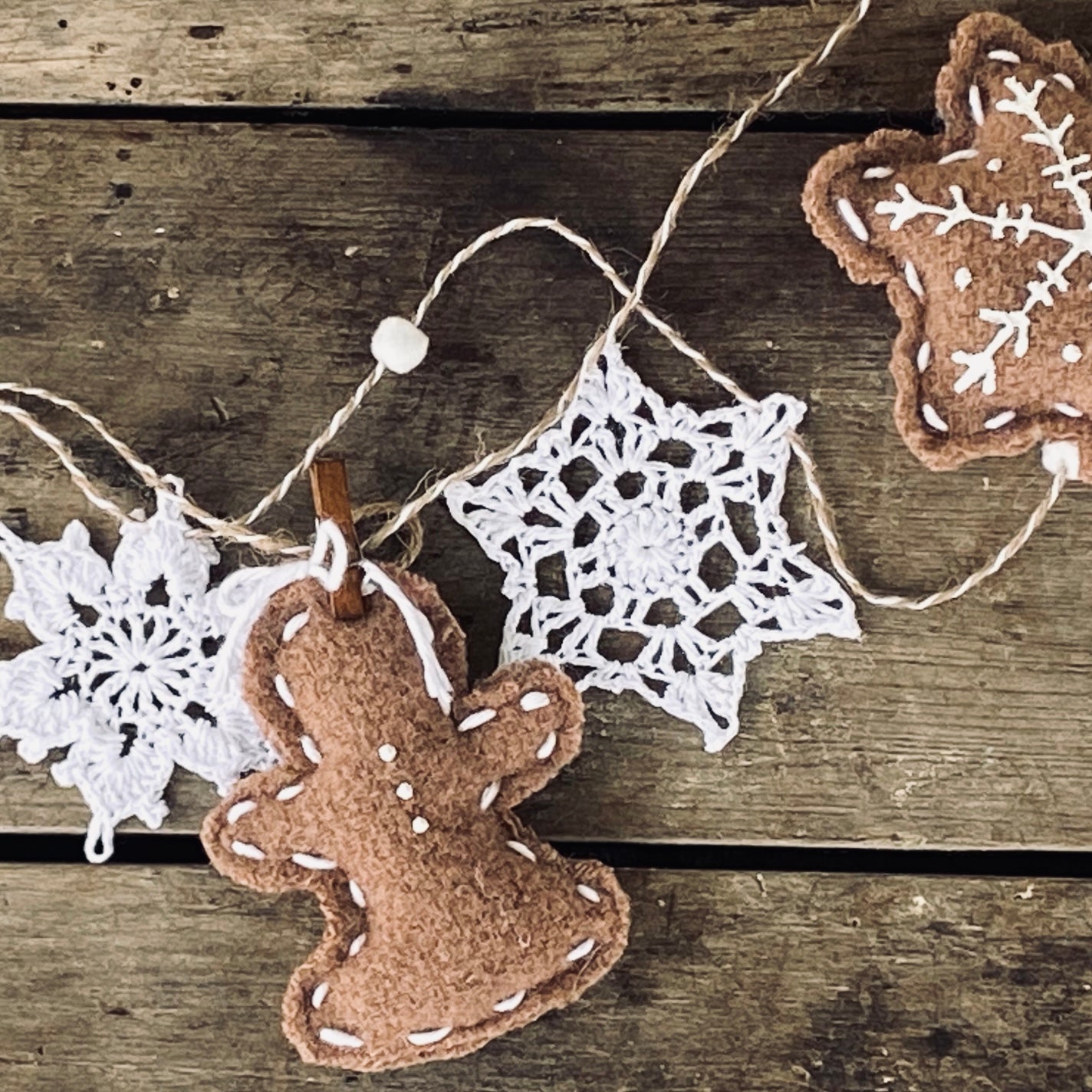 Gingerbread Cookies Garland-4 foot